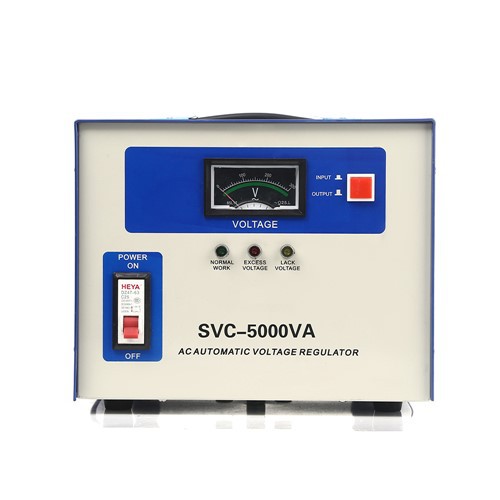 Quelle est la réponse dynamique d'un régulateur de tension moteur ?